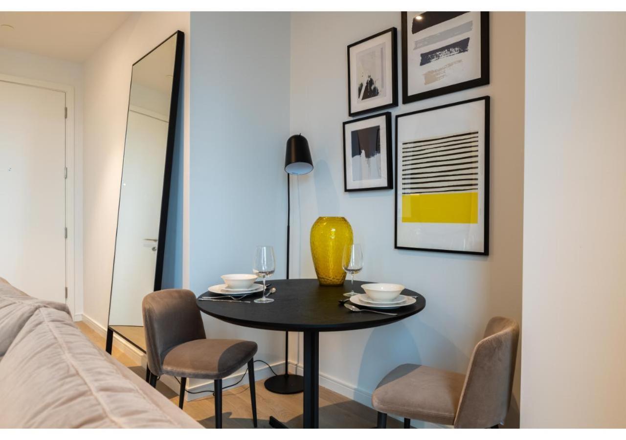 Elegant And Modern Apartments In Canary Wharf Right Next To Thames Londyn Zewnętrze zdjęcie